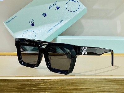 Off Glasses-197
